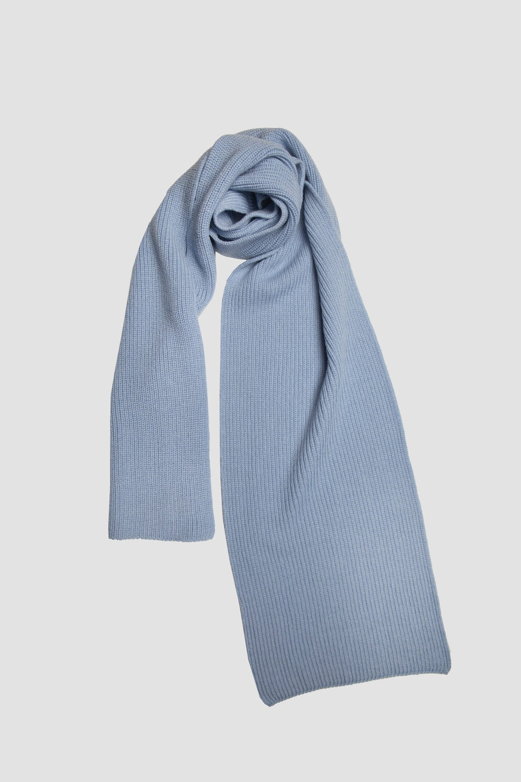 Strickschal hellblau