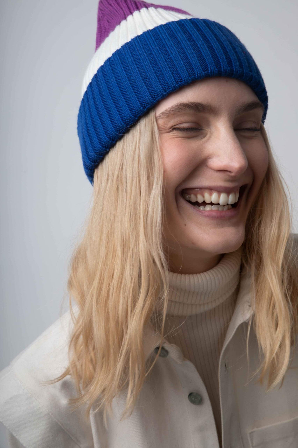 Strickmütze Lila Blau
