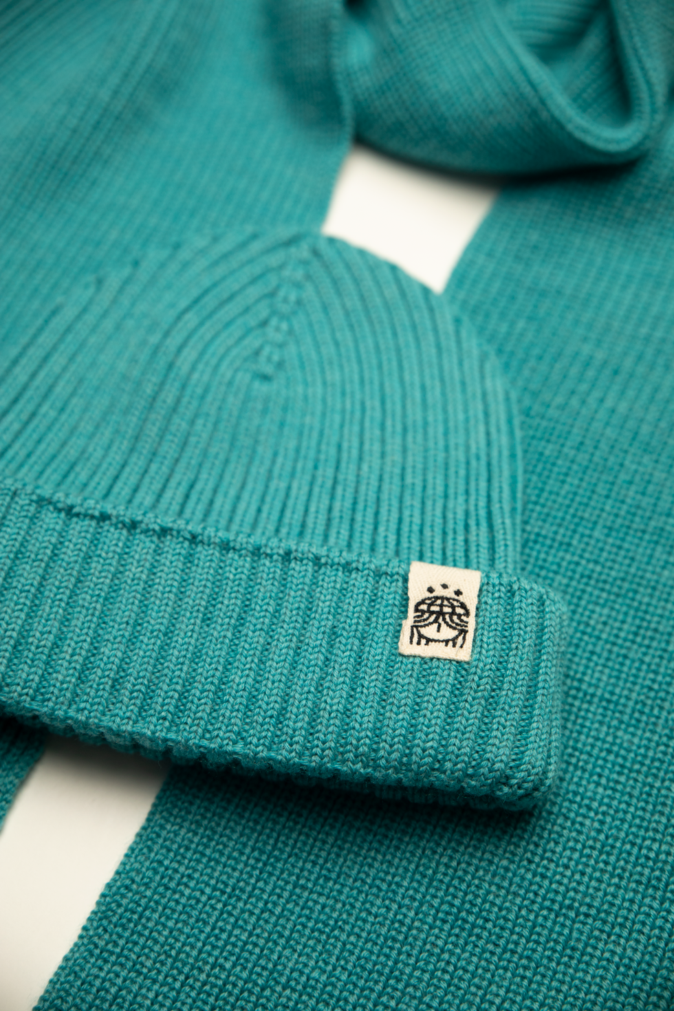 Slim Fit türkis