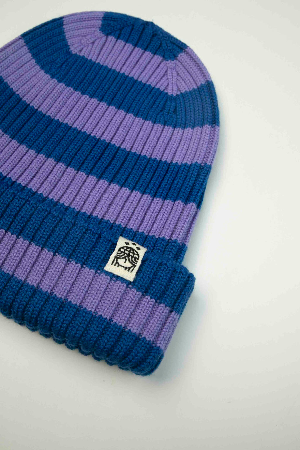 Strickmütze Ringel flieder blau